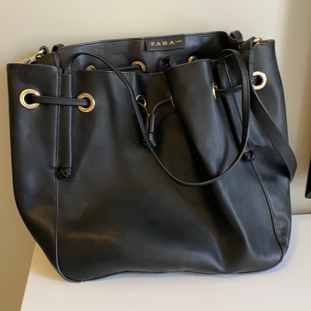 black zara bag! used twice!